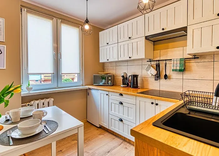 Emili Przy Centrum - 5d *