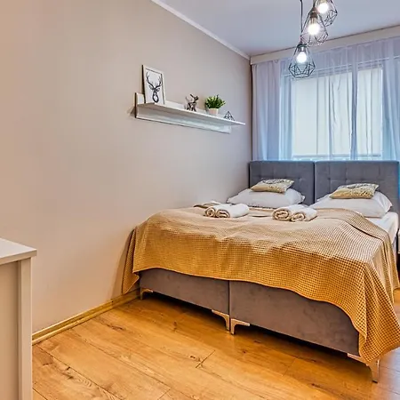Emili Przy Centrum - 5d Daire Szklarska Poreba